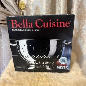 Meyer Bella Cuisine Colander  5quart 10” Stainless Steel With Handles And Base